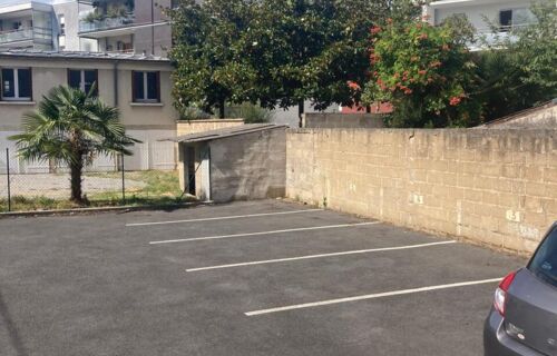 Place de parking sécurisée à louer - Roazhon Park / Boulevard Marbeuf